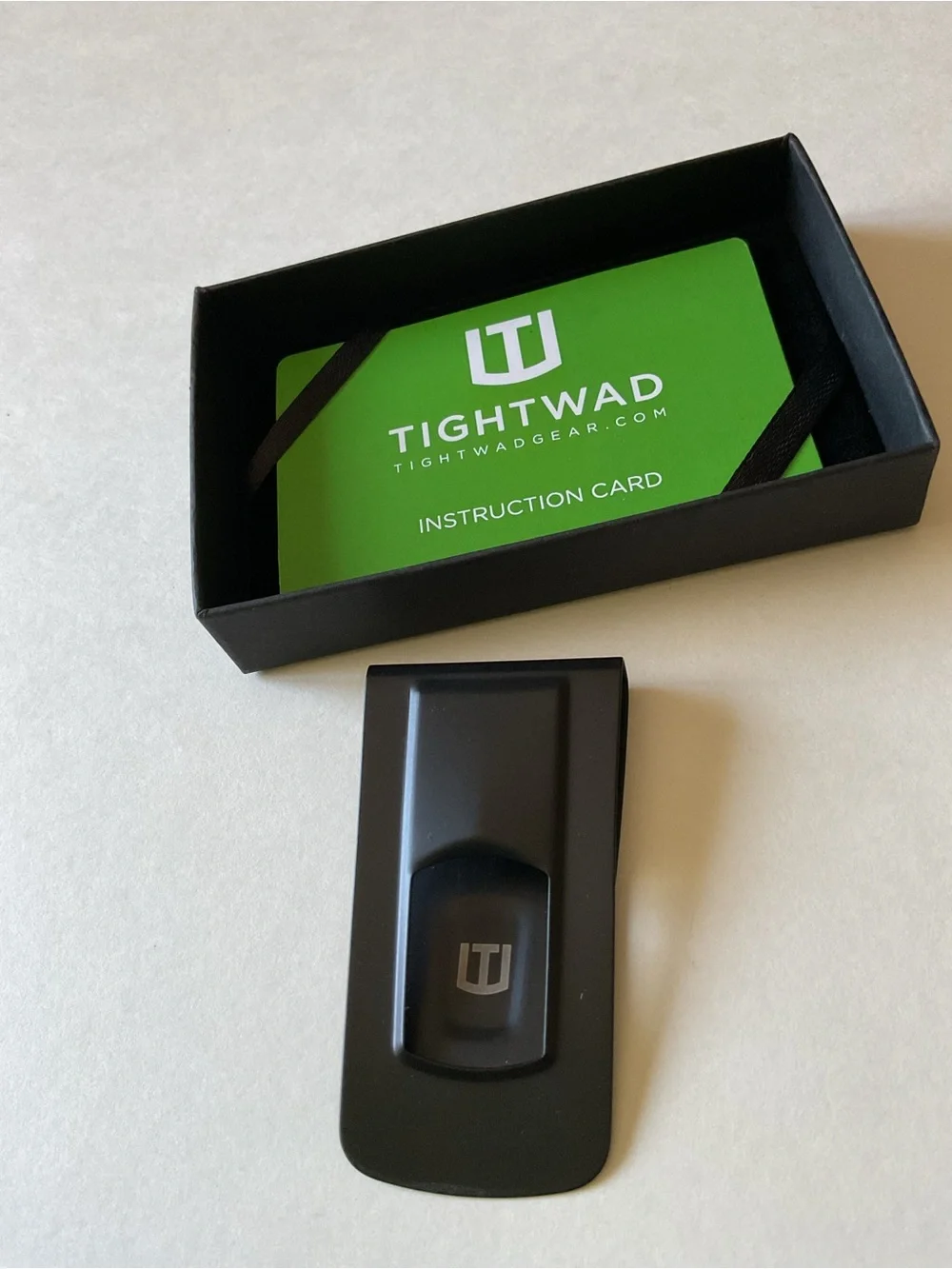 M-CLIP TIGHTWAD MONEY CLIP BLACK MATTE NWT
